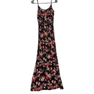 Forever 21 floral maxi dress 🌸